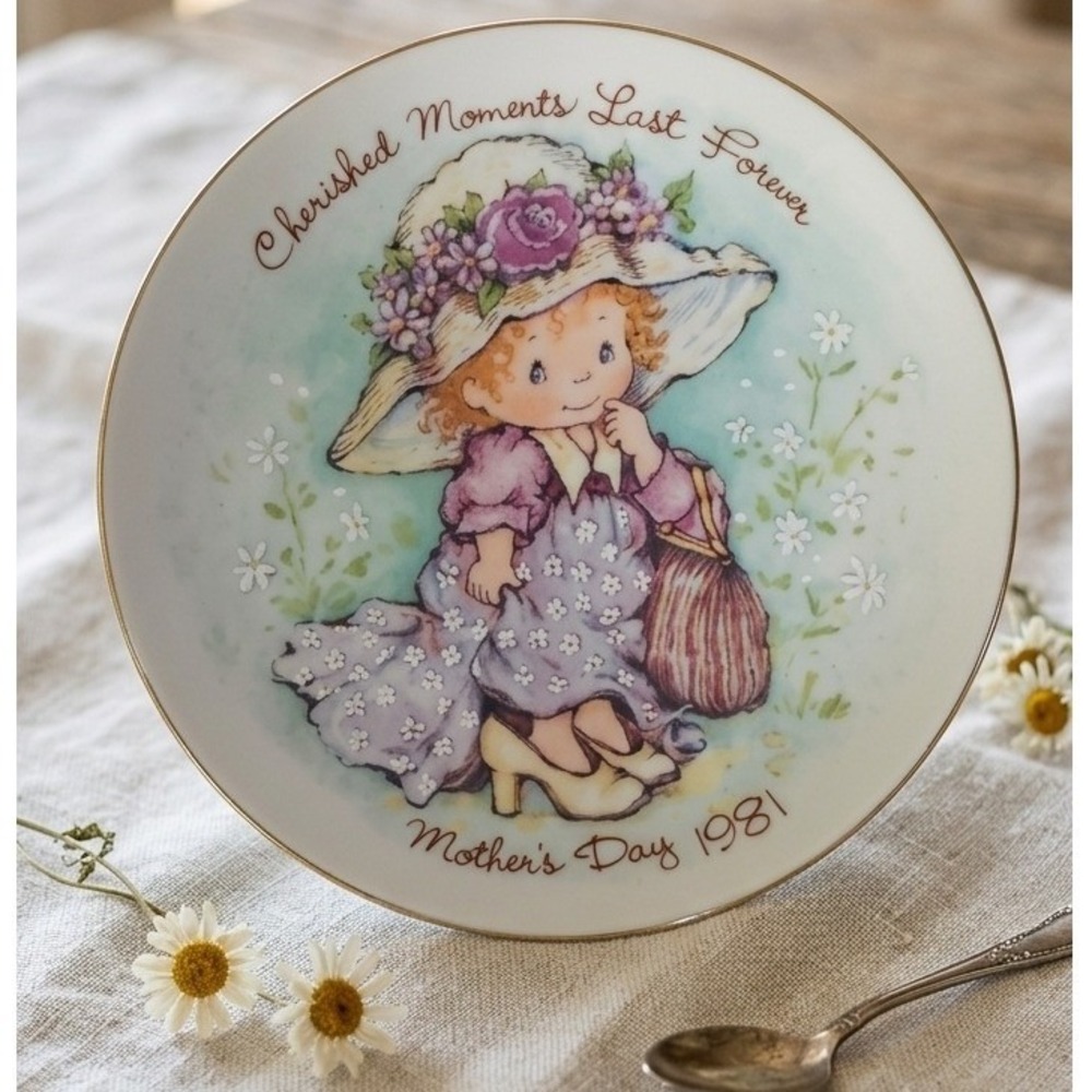 VTG 1981 Avon Cherished Moments Mother's Day Plate Girl with Flowers Porcelain